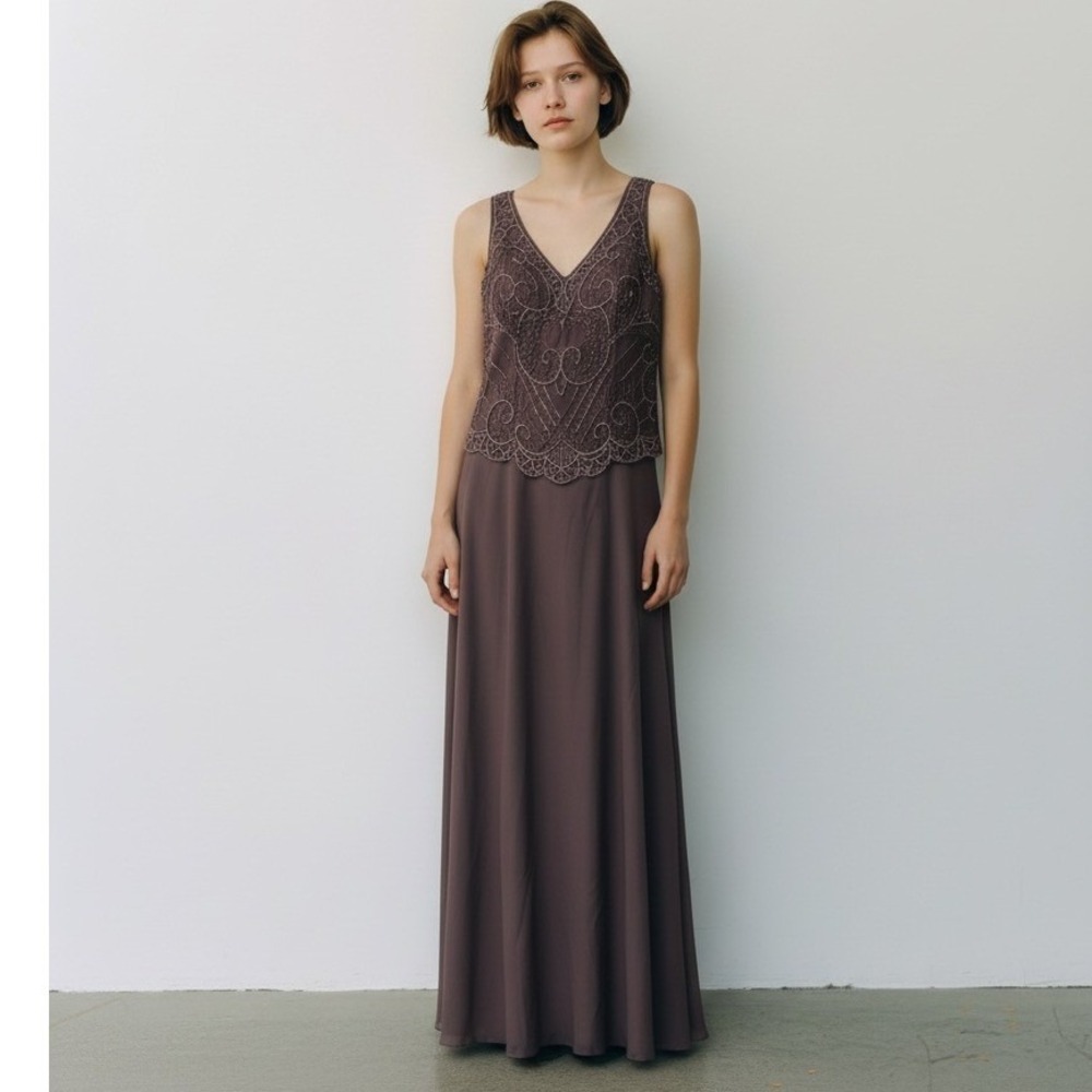 VTG Alyce Brown Silk Beaded Halter Maxi‎ Dress V-Neck Formal Gown Size 12